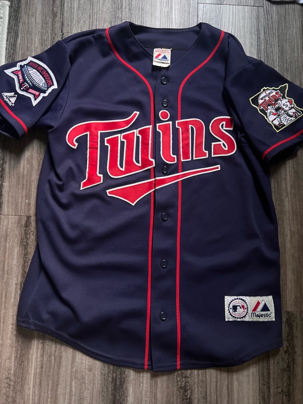 Majestic Minnesota Twins Navy Blue Button Baseball Jersey Small men’s